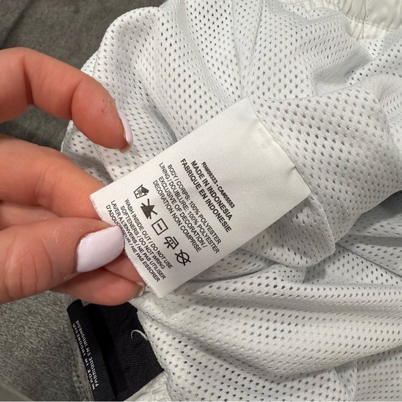 Nike Men’s White Sportswear Festival Flow Shorts M - Picture 4 of 6